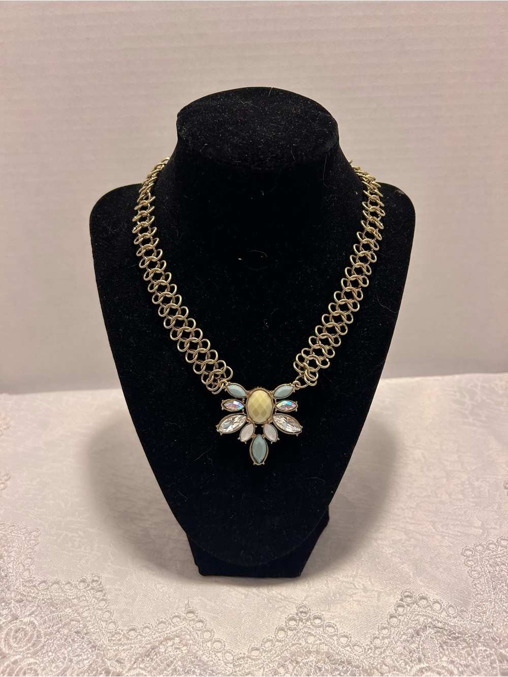 Vintage Gold Tone Loop Chain Bib Necklace Pastel Crystals Adj 16"-18"